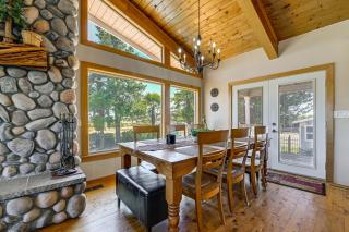 Private Mtn-View Pool! Rogue River Valley Escape - 1
