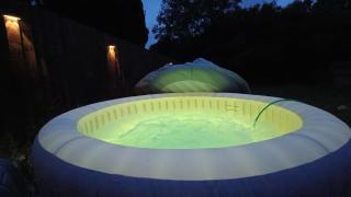 Semi Detached with Hot Tub - Pool Table - Large Garden - 6