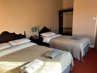 Tigh Terry Bar B&B - 9