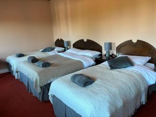 Tigh Terry Bar B&B - 3