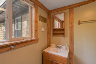 Woodsy Way Cabin - 1