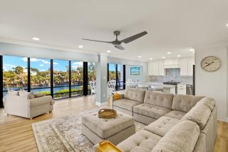 Sunset South 9B - A hidden canal-front gem on Sanibel Island with Gulf and golf views - 9