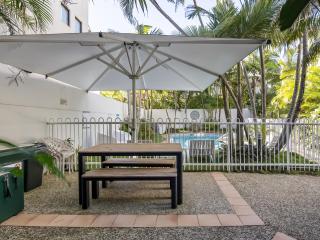 Coastal Beachside Rooftop Retreat 2 Bedroom Apart - 1