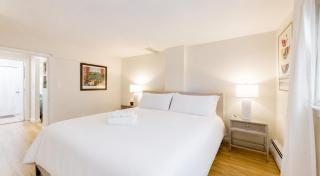 Great 1 bed close to Longwd Med, Fenway, parkng - 5