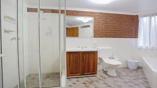 Unit 5 of 11 Beach Street Merimbula - 2