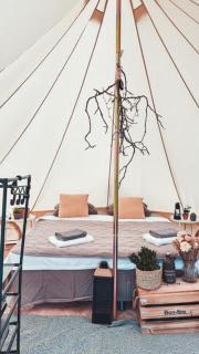 Bushcraft Glamping Møn with Stunning Sunrise View - 0