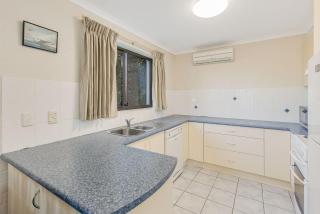 Unit 1 39 Ocean Drive Merimbula - 2