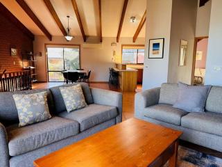 Unit 2 11 Beach Street, Merimbula - 0