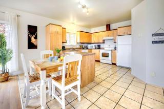 3 BDRM - WoW Spa, river view, fireplace & more! - 5