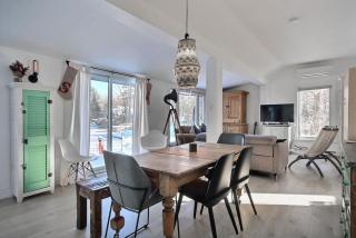 Charming lakefront cottage w incredible view! WoW - 3