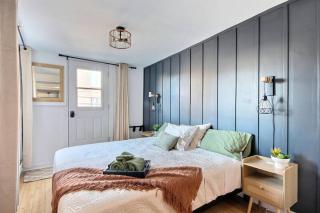 1CH KING Bed Fireplace Wi-Fi Kitchen - 9