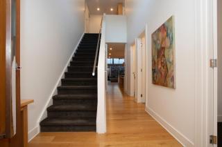 Chic North Adelaide Townhouse - 7