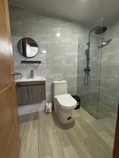 Modern Luxe Family Apartment with Balcony in Santo Domingo Este - 3