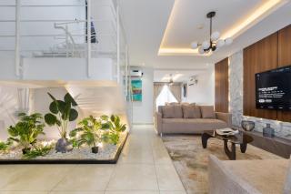 Oniru VI 4 bed 4 bath, Self Compound, 5G Fast WiFi, Free Parking - 0