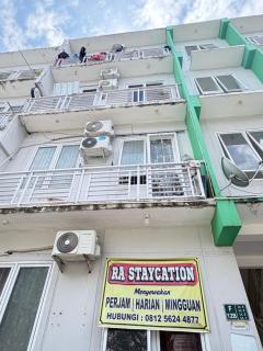 Green Valley Apartemen By RA Staycation - 8
