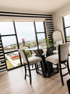 Luxury 2 bed 2 bathroom - 6