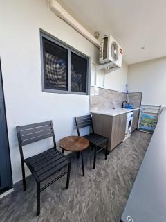 Pacific Sunrise Apartments - 9