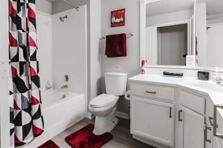 SAVE BIG Walkable Uptown Dallas 2BR Nightlife - 9