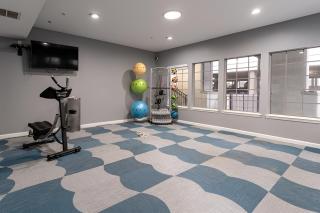 SAVE BIG Walkable Uptown Dallas 2BR Nightlife - 3