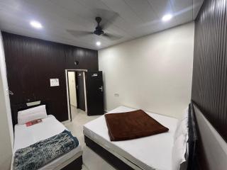 Hotel Maa Parwati - 3