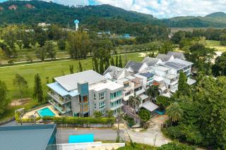 Golf Retreat Stunning Course Views Sleeps14 V325 - 3