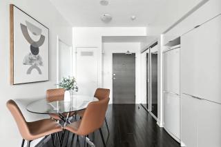 Chic 2BR Lakefront Condo with Private Patio - 4