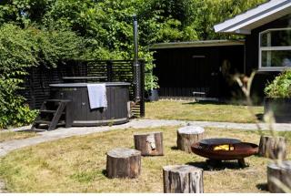 Cosy Holiday Home Near Beach And Play - 8