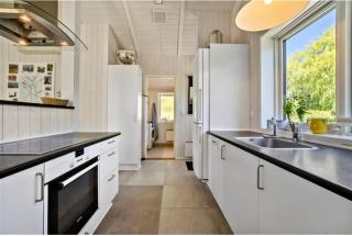 Cosy Holiday Home Near Beach And Play - 4