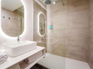 Novotel Saint Avold - 4