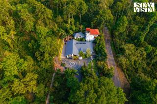 The Haven Grandeur - Luxury Villa in Coorg with Breakfast - 0
