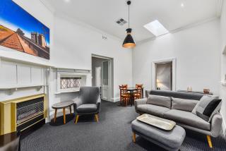 Wyatt Guest House - 5