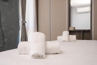 Sleek & Stylish 2-Bedroom Apartment - 1