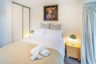 Peaceful CBD Stay - Hagley and Hospital & Garage - 5