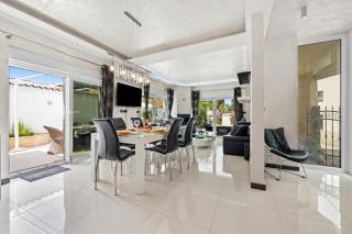 Villa Bianco Nero - Happy Rentals - 6