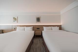 Koreana Hotel - 2
