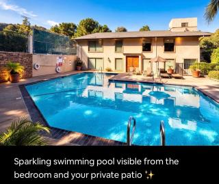 Luxury Pool View Spa Suite-Massage Chair-Steam Sauna-Welcome Champagne ! - 3
