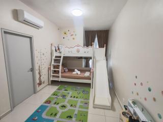 Kids Friendly Stay PS4 Shah Alam at i-City, UiTM Shah Alam - 9