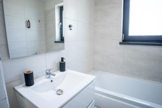 Barrique 33 - Breakfast delivered & Minibar - Mall Area - 2