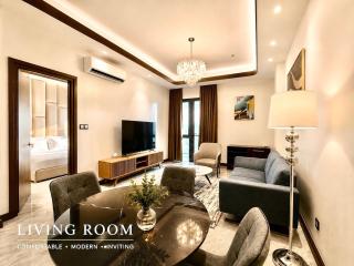 2BR Family Suite One Euphoria Free use Pool & Gym - 0