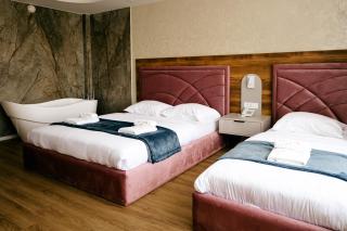 Nafron Hotel - 1
