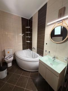 L & A - GUEST HOUSE - 2