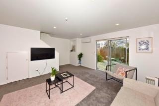 Central 2BR City Stay on Armagh Street - 1