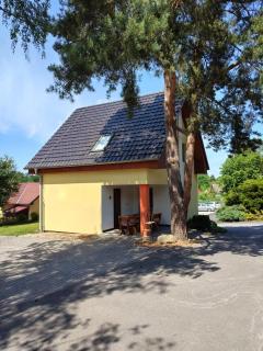 Resort Koloděje-žlutý dům - 8