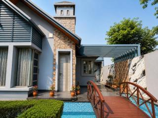 Willow Pool House Escape 1BR Retreat - 5