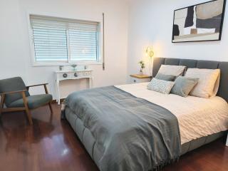 Casa com piscina para 10 pessoas - 5 min da praia Esposende - 6