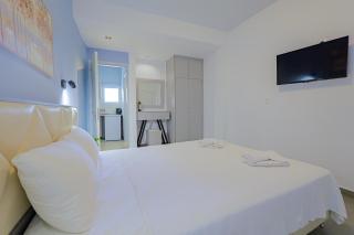 Salty Sea View Apartments - 2