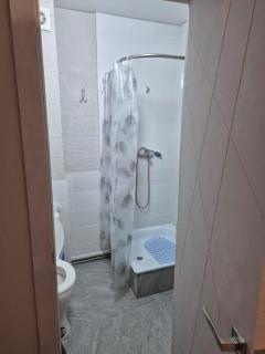 Qonaq Hostel - 6