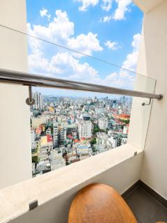 2BR City View - Terra Royal Apartment near Tan Dinh Church - 0