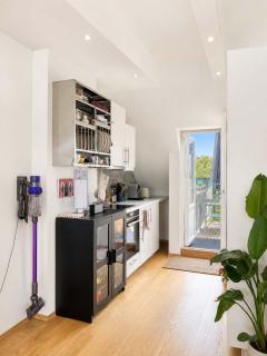 TG14 - 2BR Bergen Apartment - 3