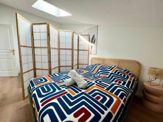 Apartment with Balcony & Pool in La Rochelle - 8